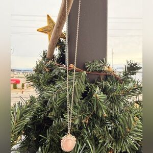 🪡Necklace w/ Handmade Indigenous ❤️Beaded Pendant